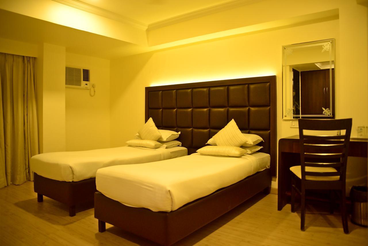 Hotel Heritage Dakshin Navi Mumbai Exterior foto